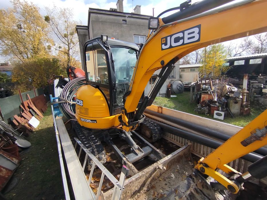 JCB 8035 zts mało używana 8030