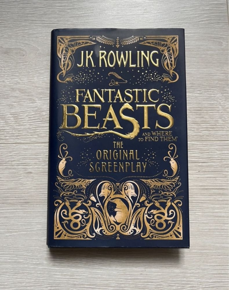 Książka "Fantastic Beasts and Where to Find Them" po angielsku