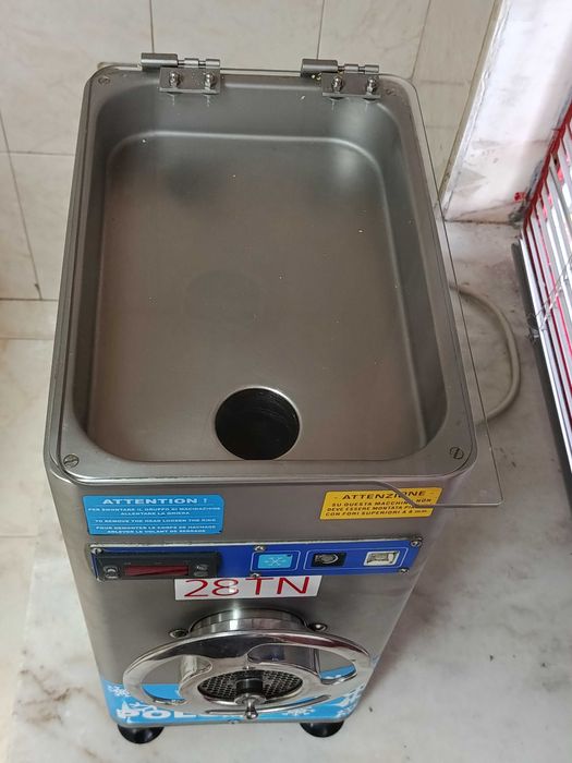 Picadora de Carne NSV Refrigerada