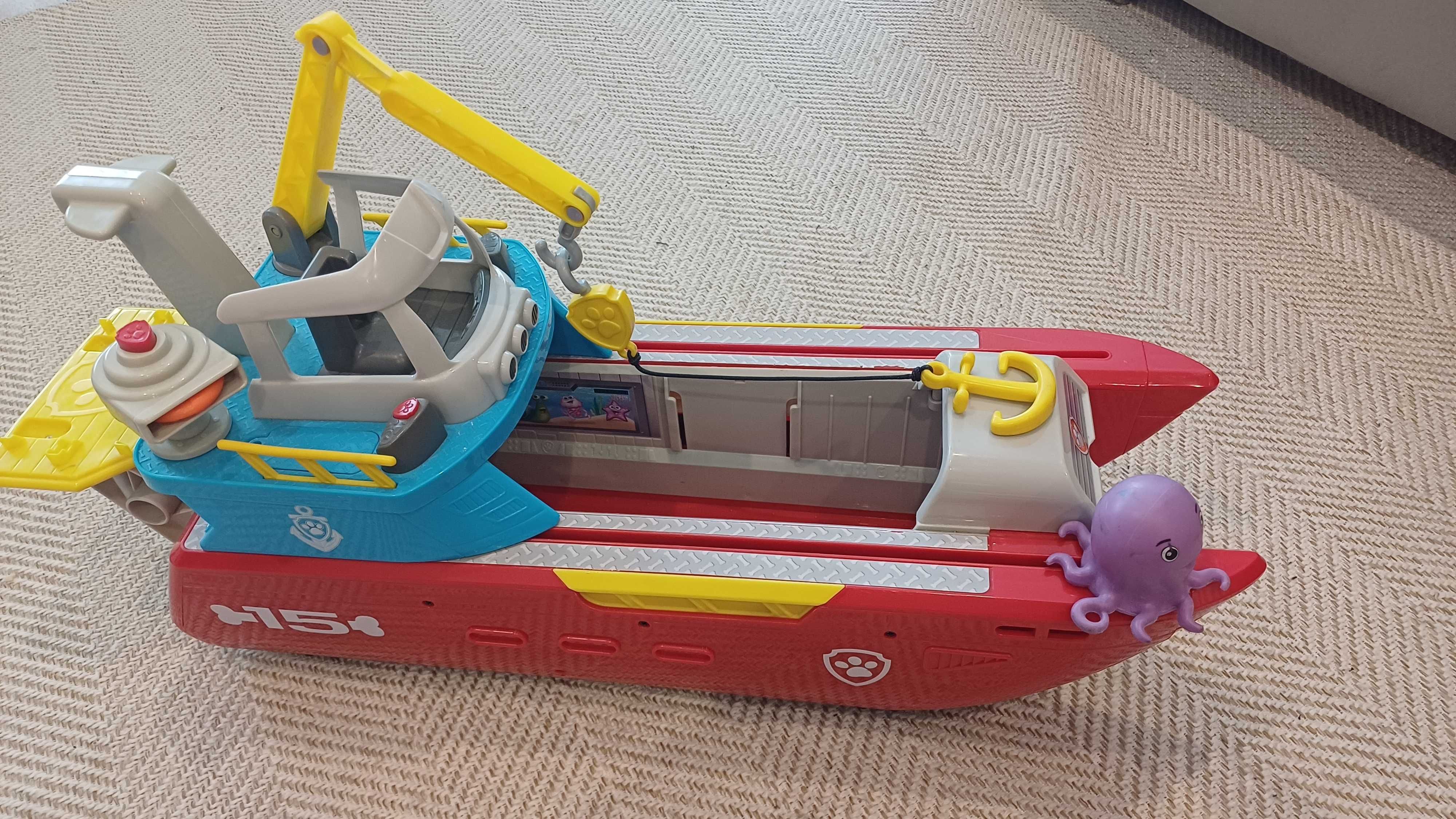 Barco da Patrulha Pata