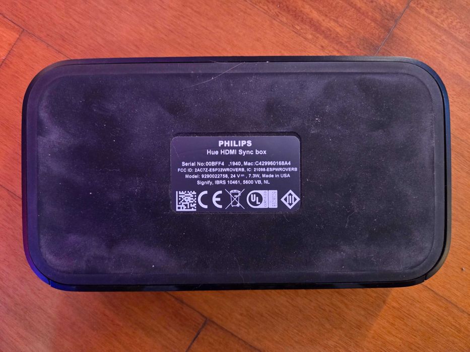 Caixa de Sincronização de Luzes Philips Hue Play HDMI Sync Box 4K