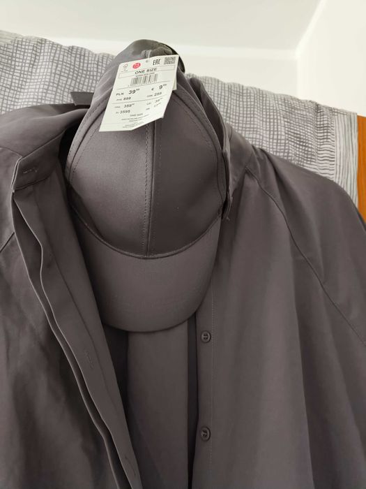 Zestaw Nowa sukienka z paskiem + Nowa czapka z daszkiem