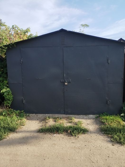 Продам или сдам гараж на Паустовского