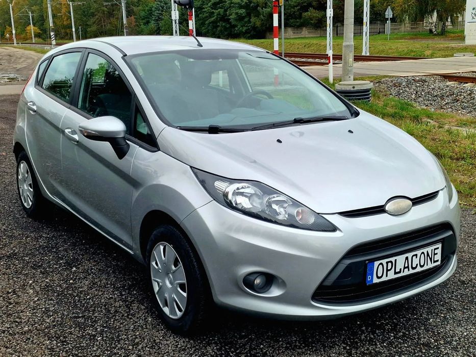 Ford Fiesta Ładny stan, NOWY ROZRZĄD I OLEJ.