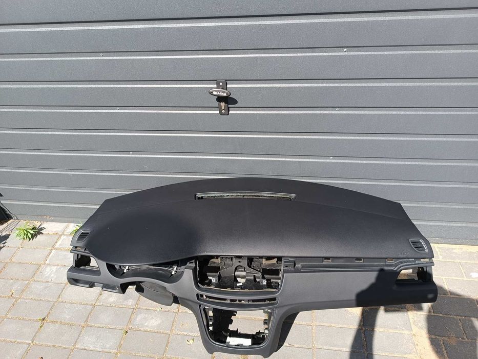 deska kokpit konsola PEUGEOT 508 1 regeneracja