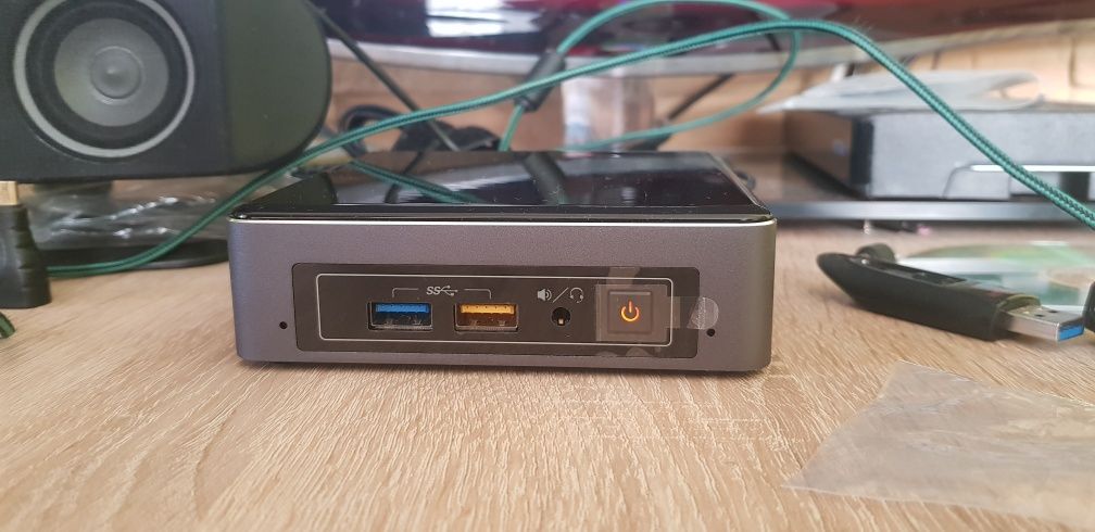 Intel nuc Nuc7i5bnk roon rock 8gb ram, 2l56gb dysk m2 nvme