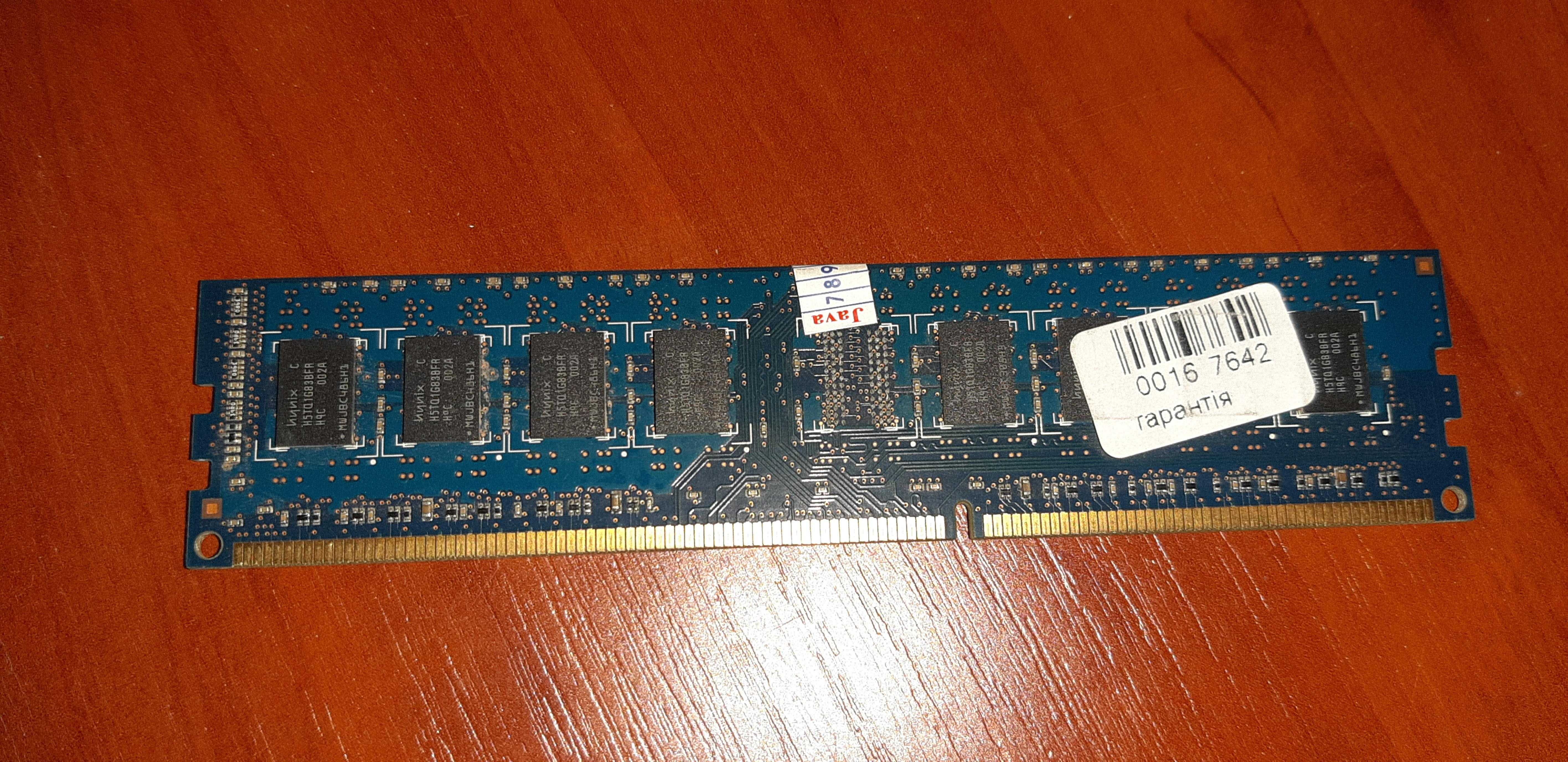 Оперативная память Samsung 2GB 2Rx8 PC2-6400S DDR2 800- 2 GB DDR3 1333