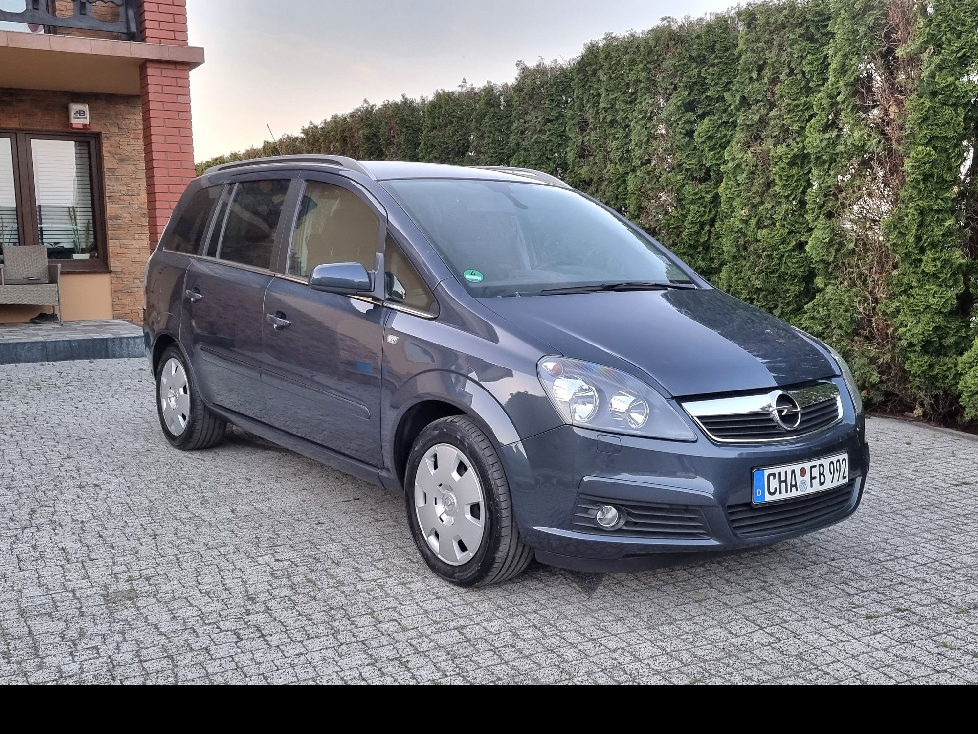 Opel Zafira 1,8 16V, super stan, opłaty, Niemcy