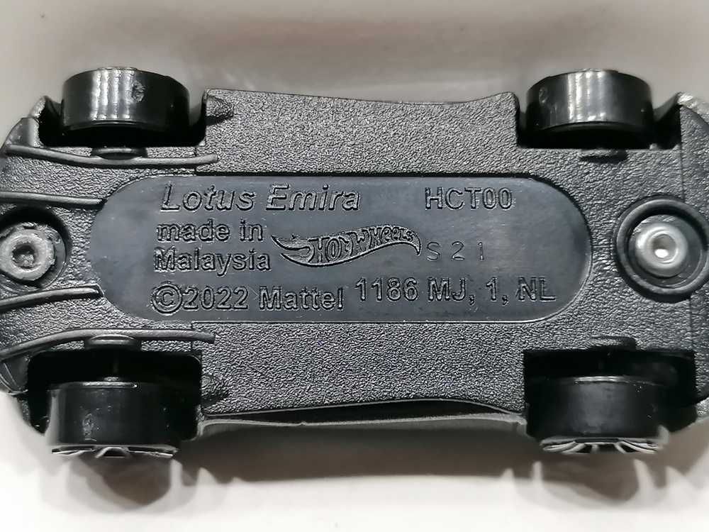 Hot Wheels Lotus Emira