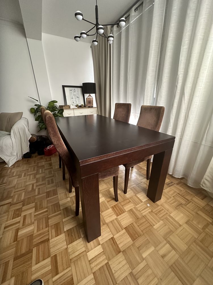 Mesa sala jantar com 4 cadeiras