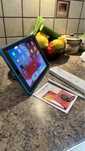 Tablet iPad Apple Retina 10” + nowe etui + nowy kabel - cały zestaw
