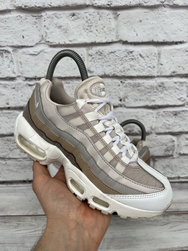 Кроссовки Оригінал! NIKE AIR MAX 95 DESERT SAND 36.5р.22.5-23см.