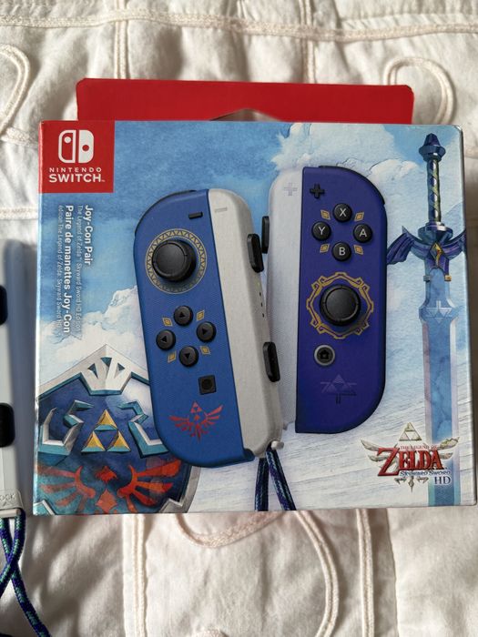 Comandos Nintendo Switch Joy-Con Zelda Skyward Sword Limited Edition