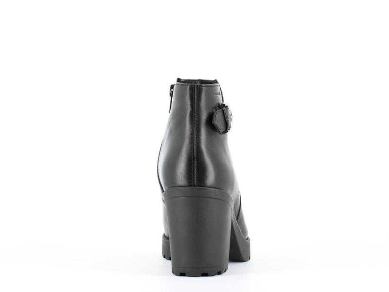 Шкіряні ботильйони Vagabond чорні