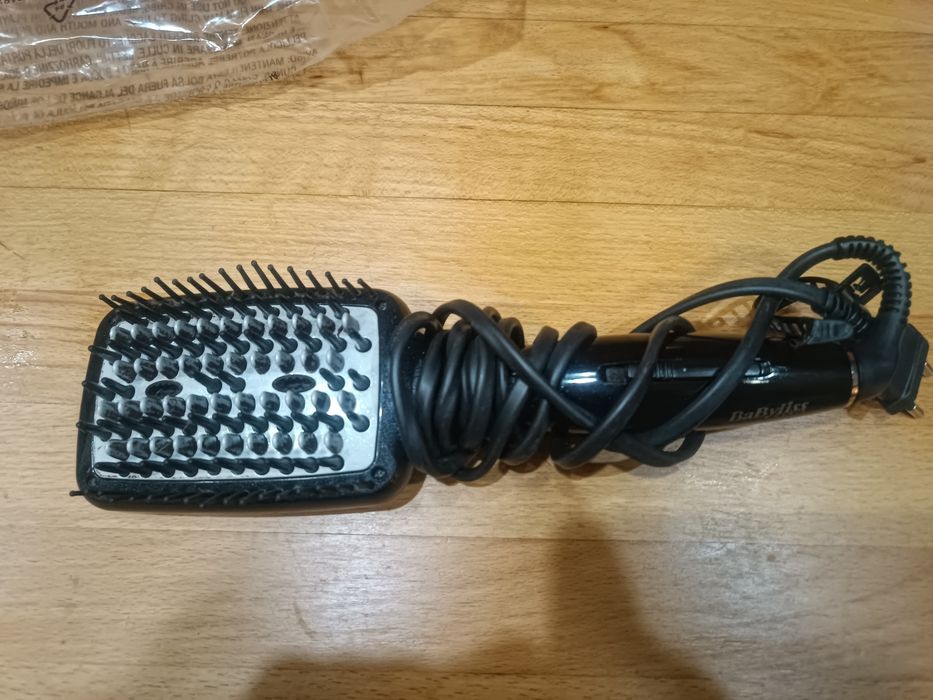 Escova cabelo elétrica