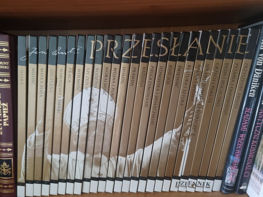 ,,Przesłanie" Jan Paweł II  25 książek cały album