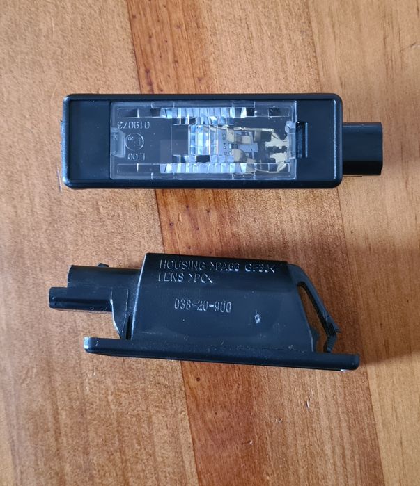 Luz LED Matrícula Peugeot 3008