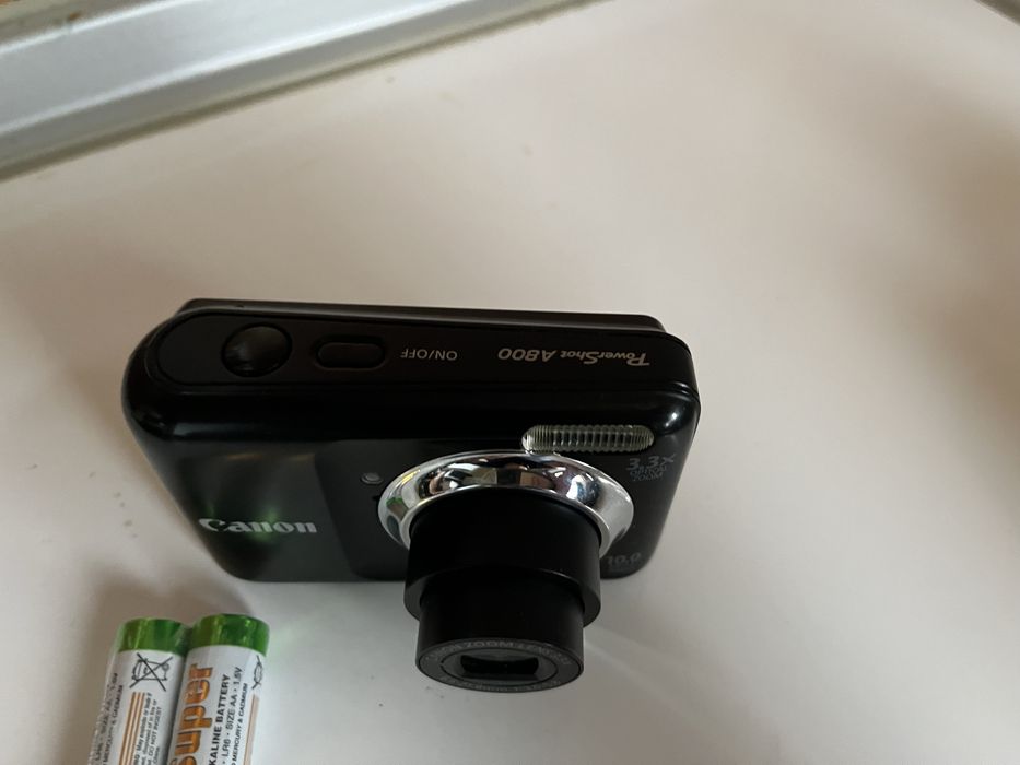 Продається фотоапарат canon A800 стан нового