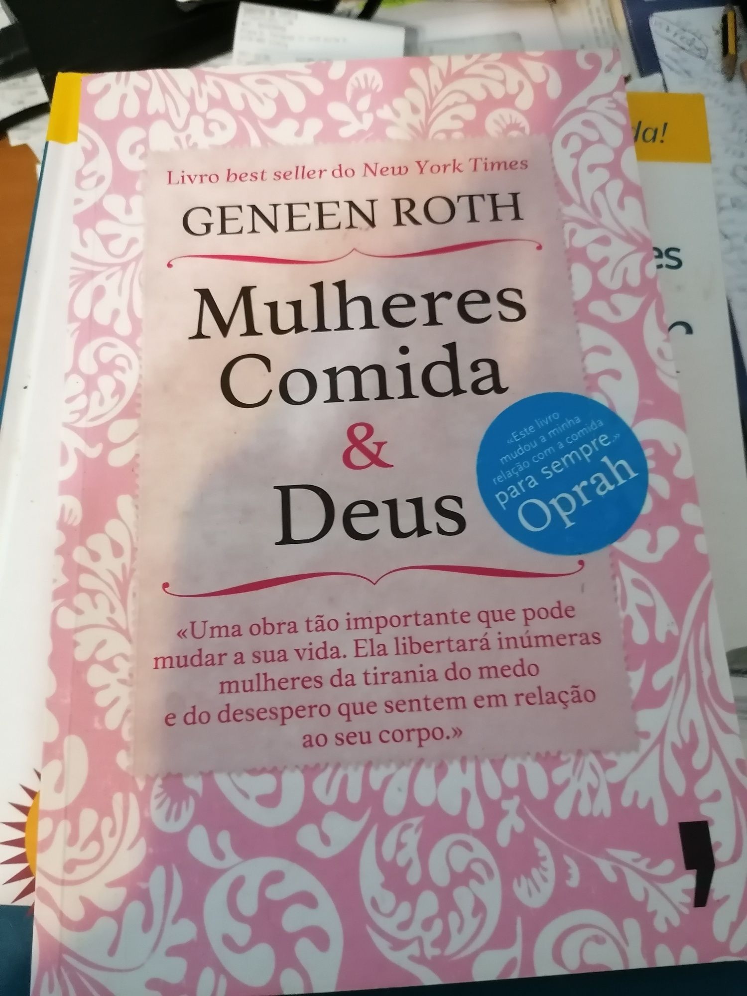 Livro 'Mulheres comida e deus'