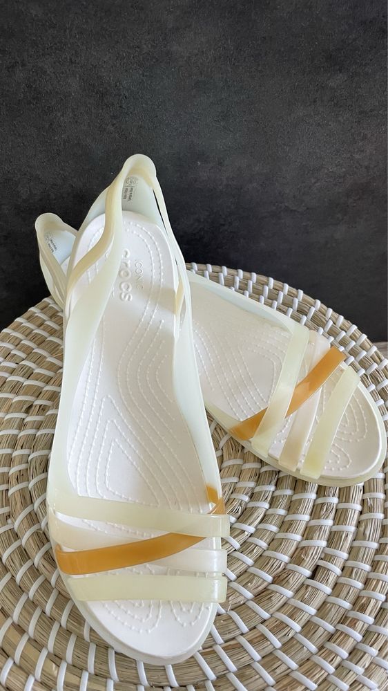 Crocs sandały Isabella Huarache oyster W8 38/39