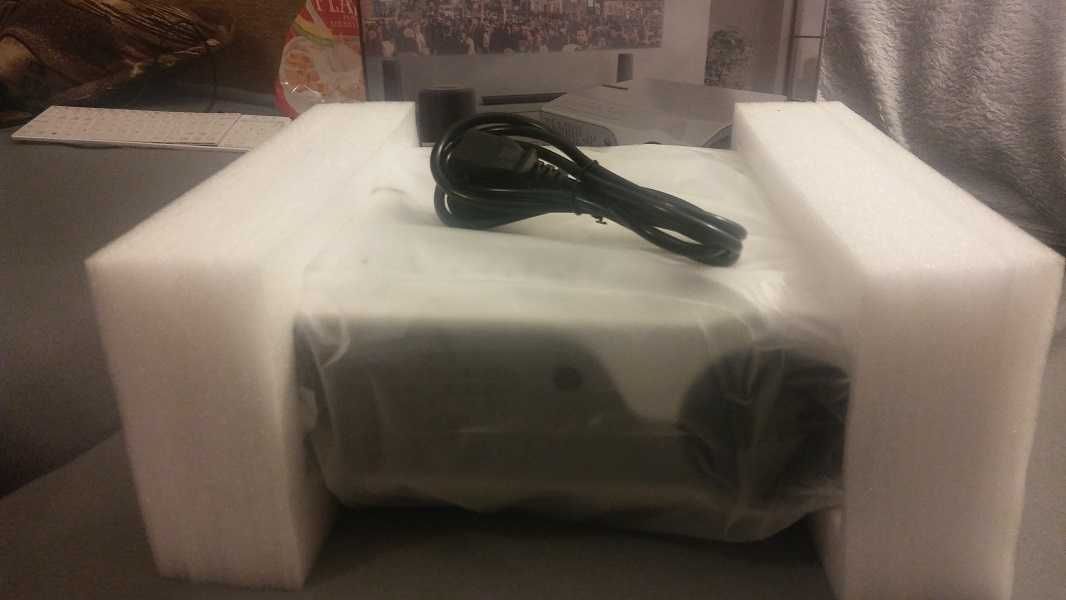 Projektor LCD LED 1080p, FullHD, NOWY