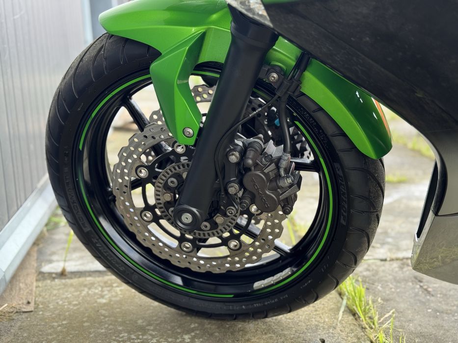 Kawasaki Ninja 400 ABS Японія Motozet