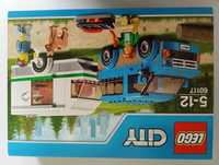 LEGO City 60117 - Van z przyczepą kempingową