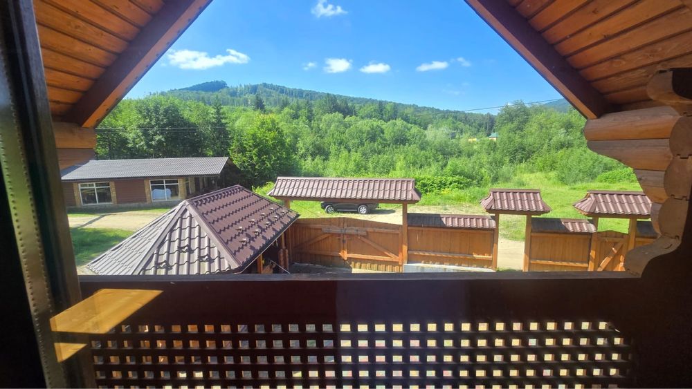 Продаж в Мігово будинок дуплекс на дві сіміі