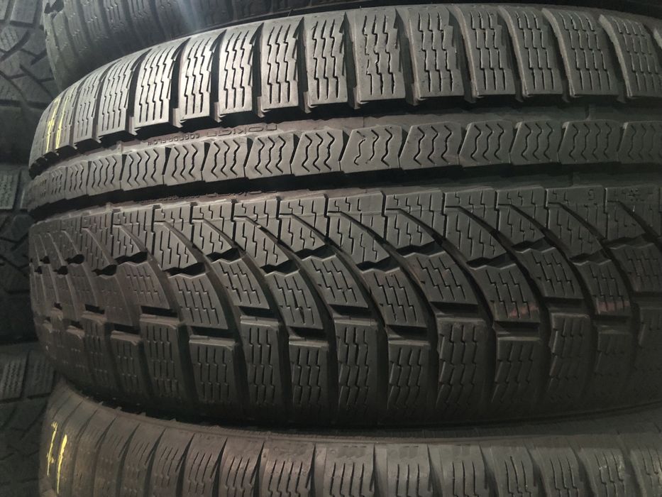Шини 225/55 R17 Nokian WR A4 комплект