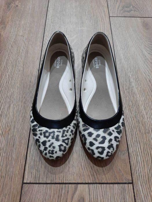 Baleriny Crocs W5 34