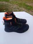 Buty Adidas FU 7217 rozm. 43 1/3