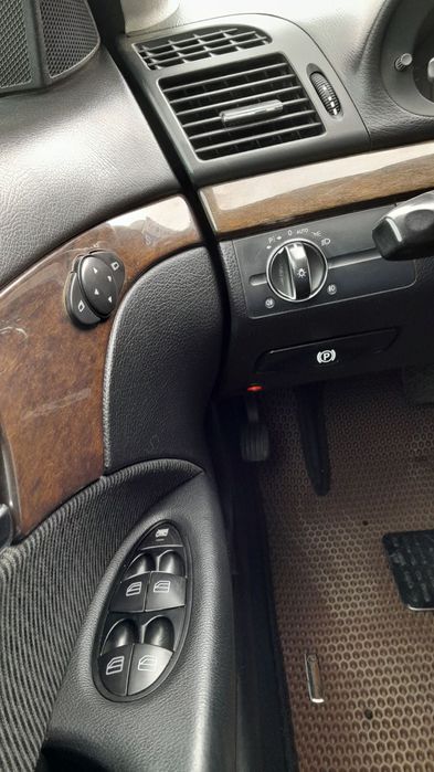 Продам Мерседес є клас w211