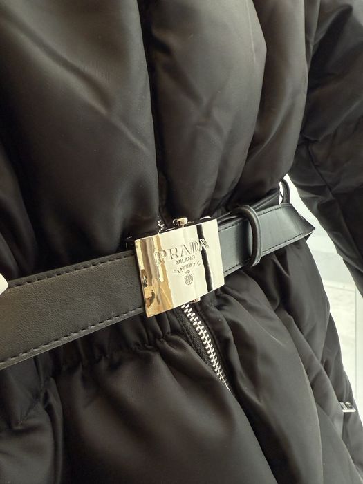 Пуховик Prada розмір S