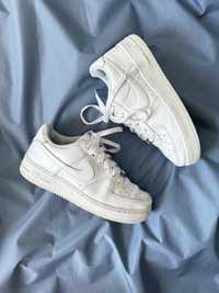 Buty damskie sneakersy Nike Air Force r. 38