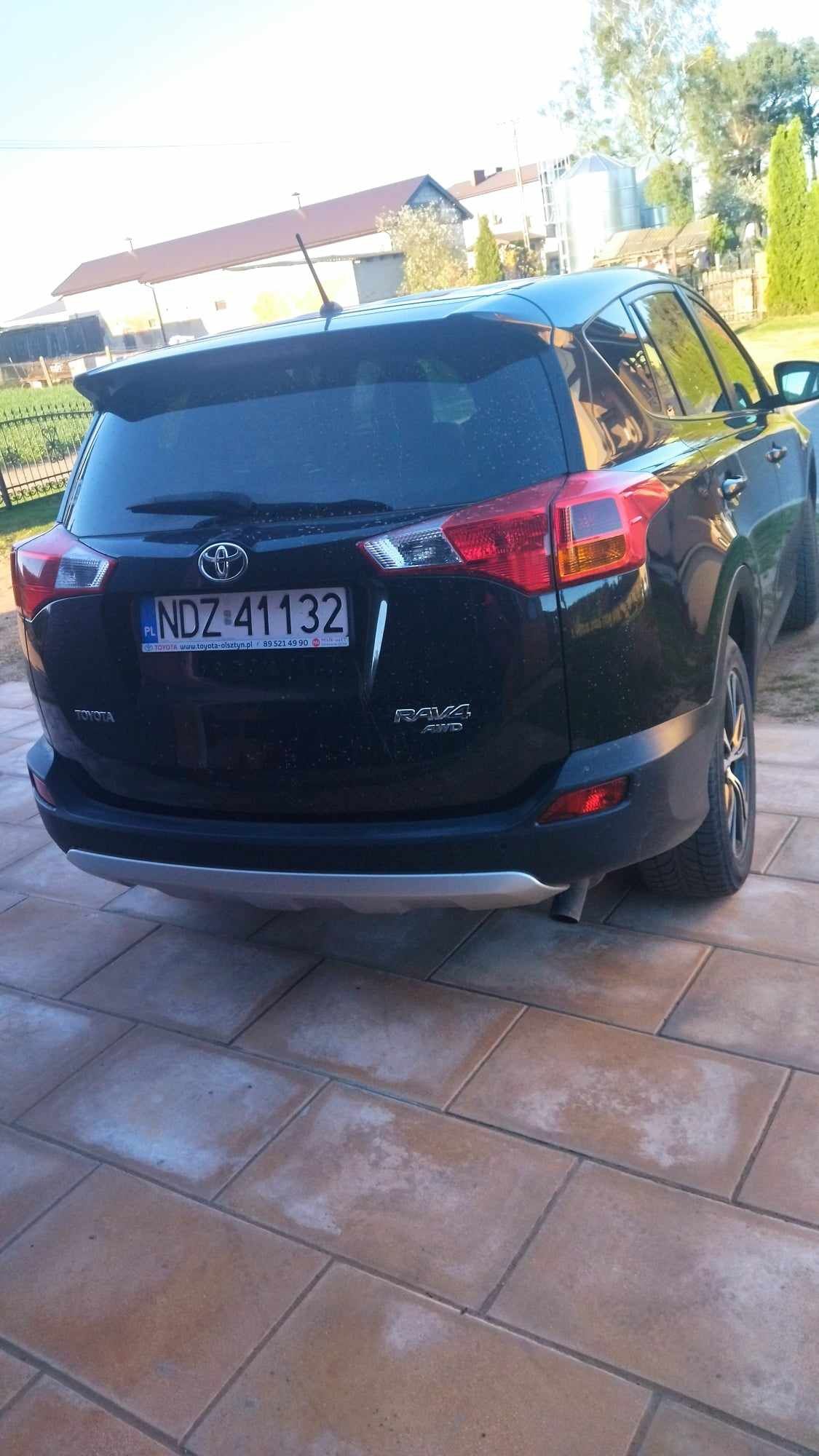 Toyota RAV4 4×4 2,0d skóra kamera nav