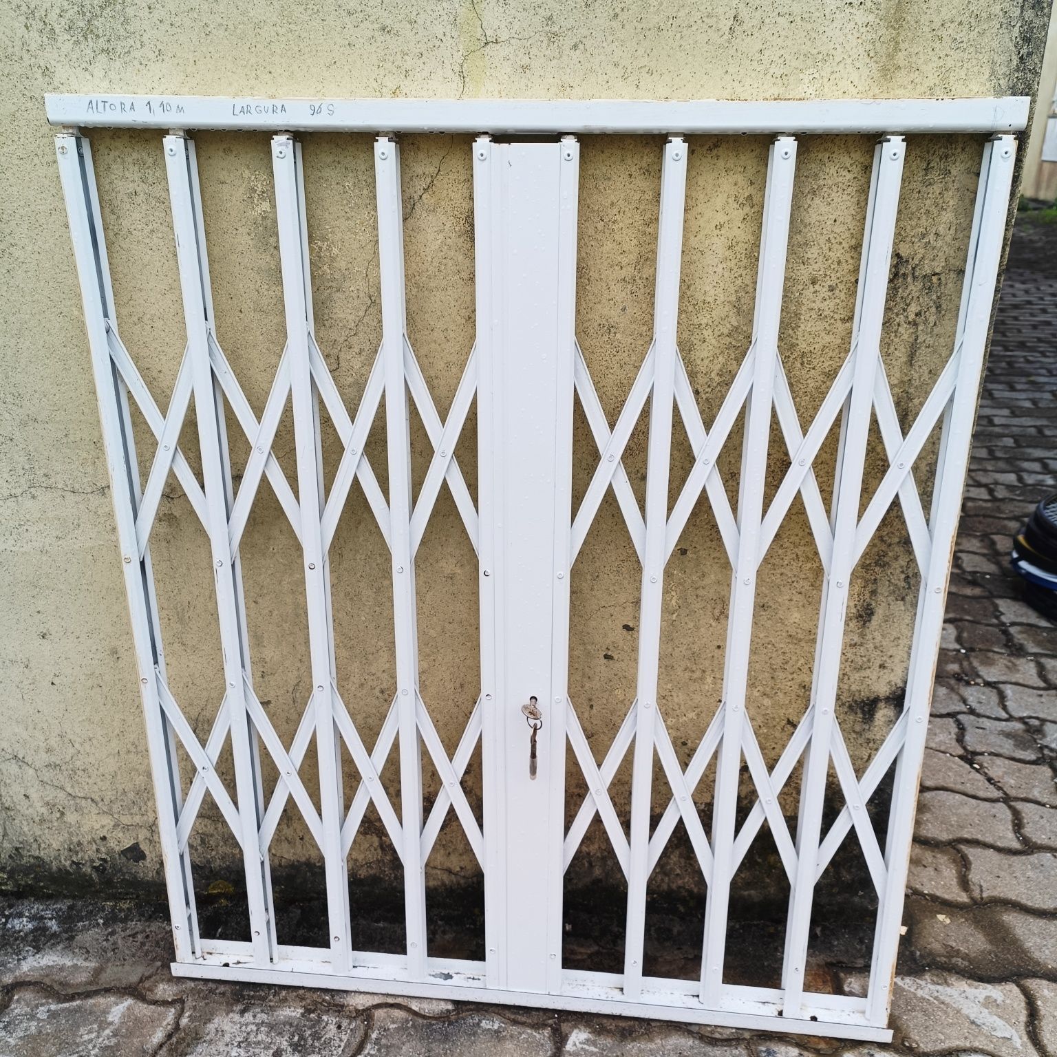 Vendo grade de janelas