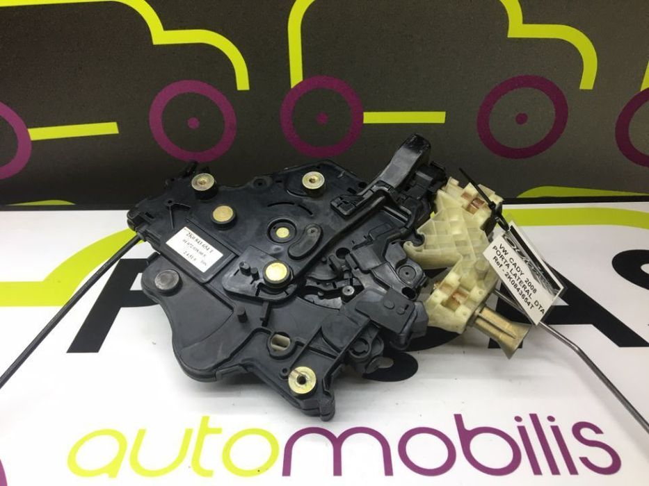Fechadura Porta Lateral Drt Volkswagen Caddy de 2008 - Ref: 2K0843654T - NO350015