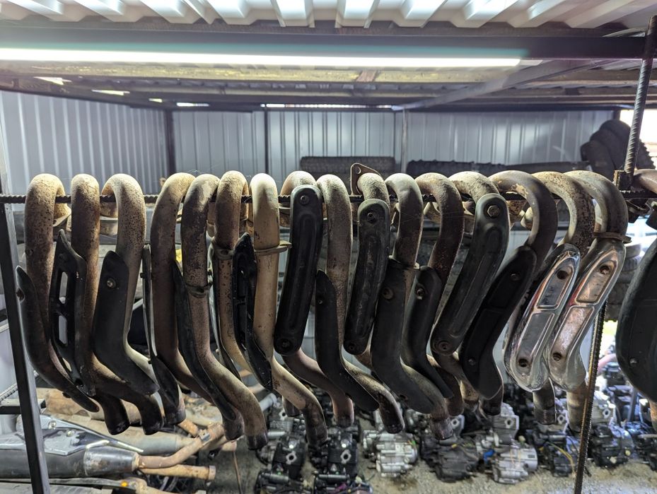 Вихлопні коліна до китайських ендуро мотоциклів,перехідні під акрап!