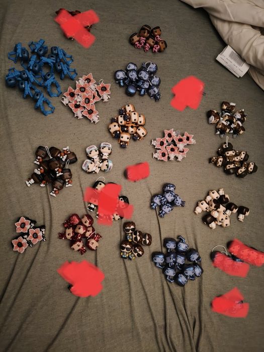 Figurki Kinder joy stranger things