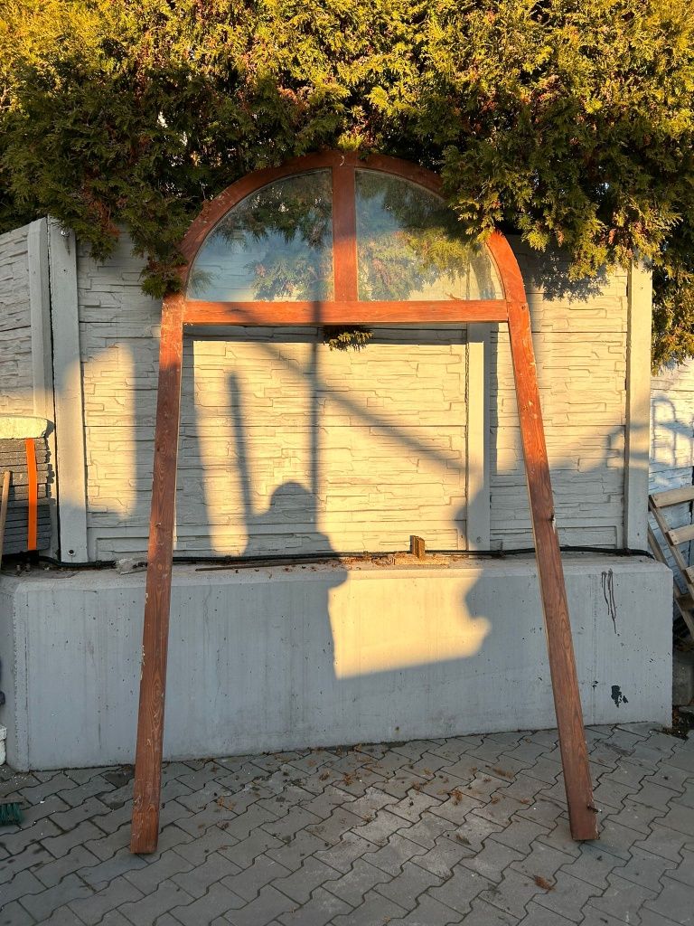 Drzwi Łukowe drewniane dwuskrzydłowe