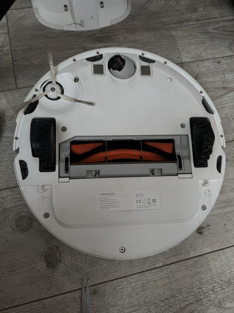 Робот пилесос Roborock S6