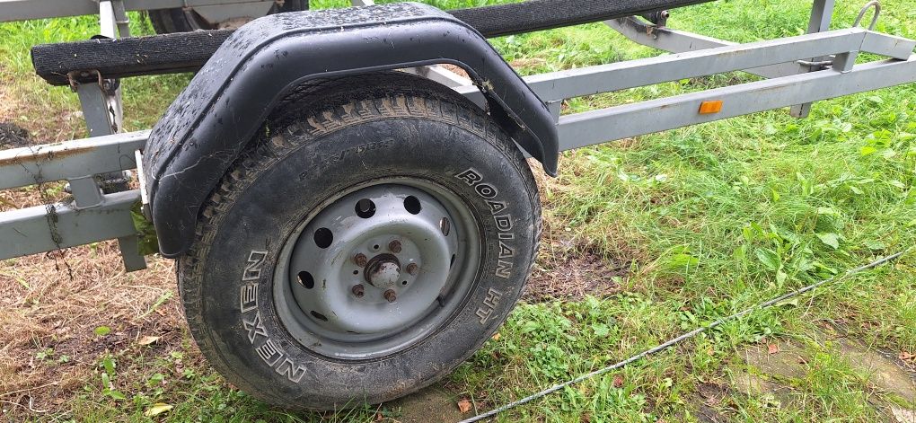 Sprzedam przyczepę podłodziową