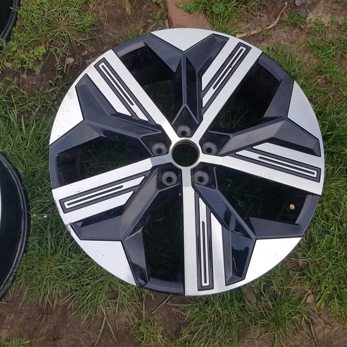 felgi aluminiowe 3 sztuki Renault Megane 5 , E-Tech 20 cali