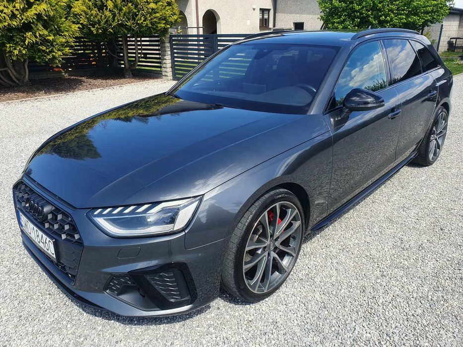 Audi A4 Avant Audi A4 B9 Avant 40 TDI quattro Sport S line S Tronic competition
