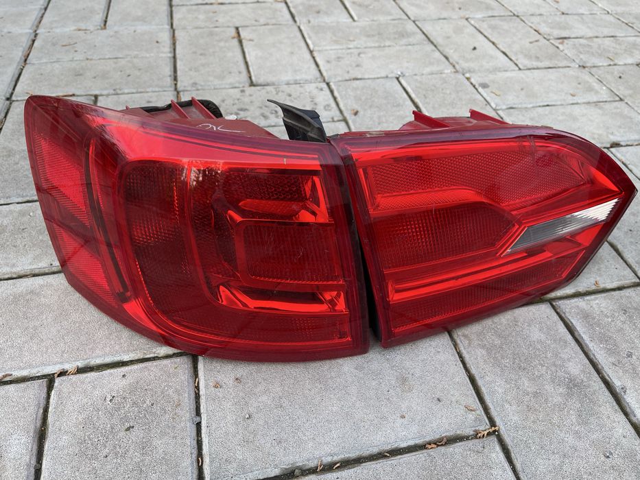 Продам задние фонари Volkswagen Jetta 6, USA, левый, правые, VW