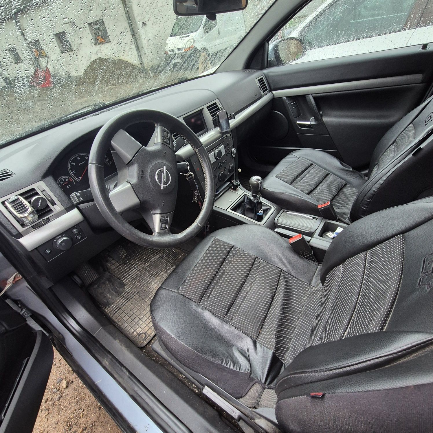 Sprzedam opel vectra c 2004r 1.9 cdti  120km