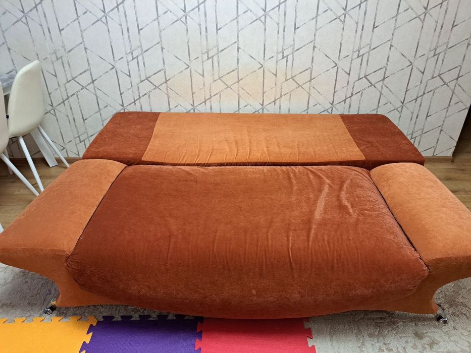 Диван розкладний 150×210см