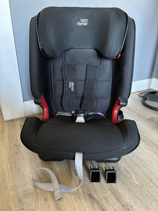 Britax Romer Advansafix IV R 9-36kg