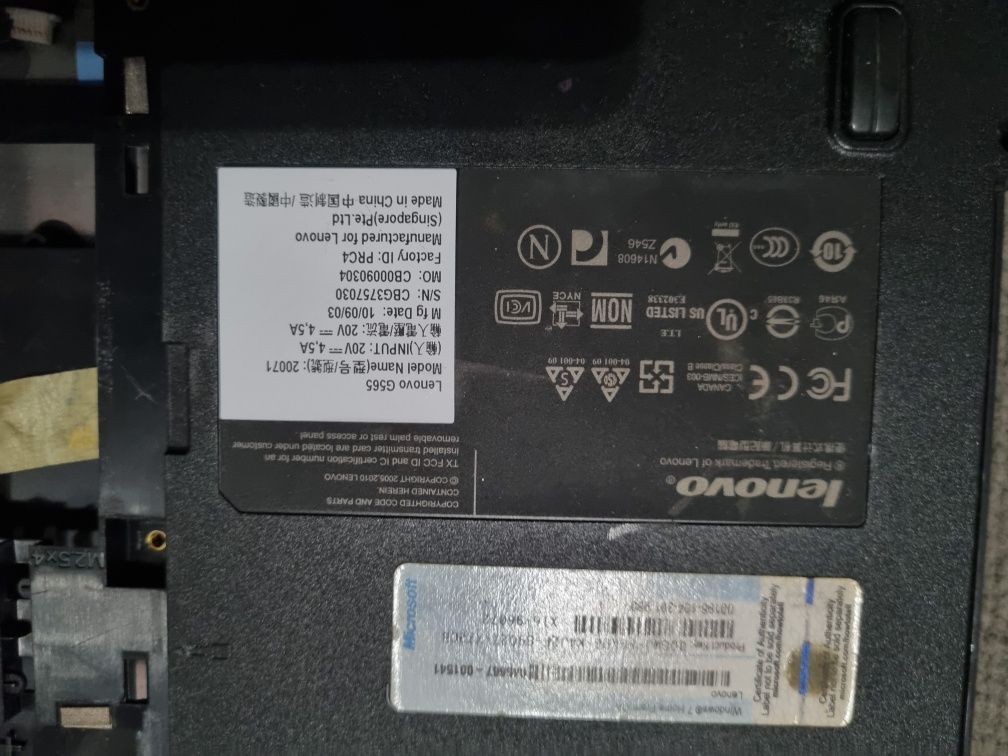 Pozostałosci od lenovo g565