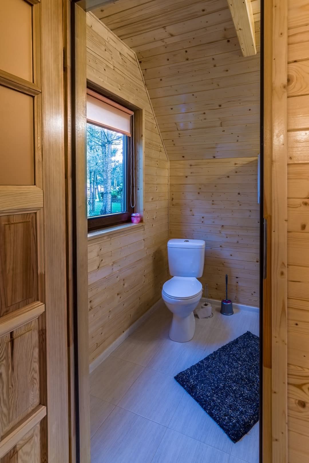 Domek Drewniany Całoroczny, Noclegi dla firm,Jacuzzi,Basen,Ognisko